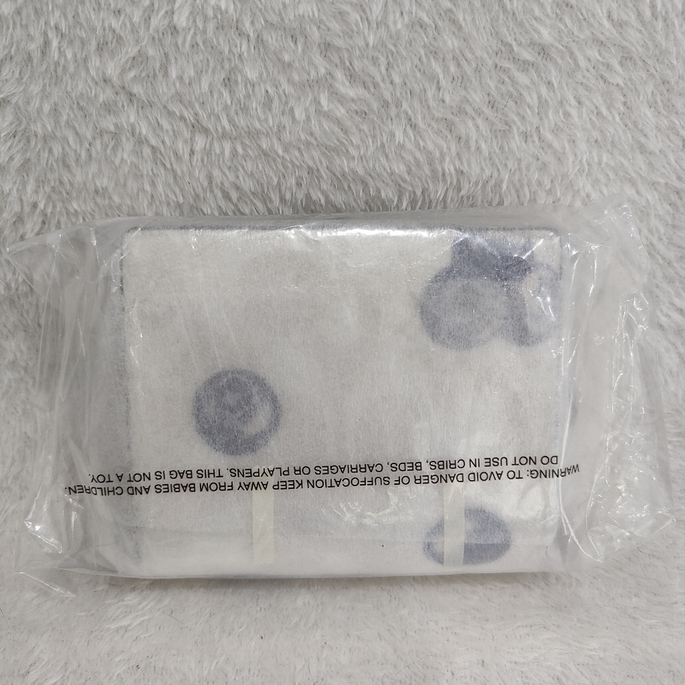 Snap Wallet In Signature Canvas With Blueberry Print - Picture 7 of 7